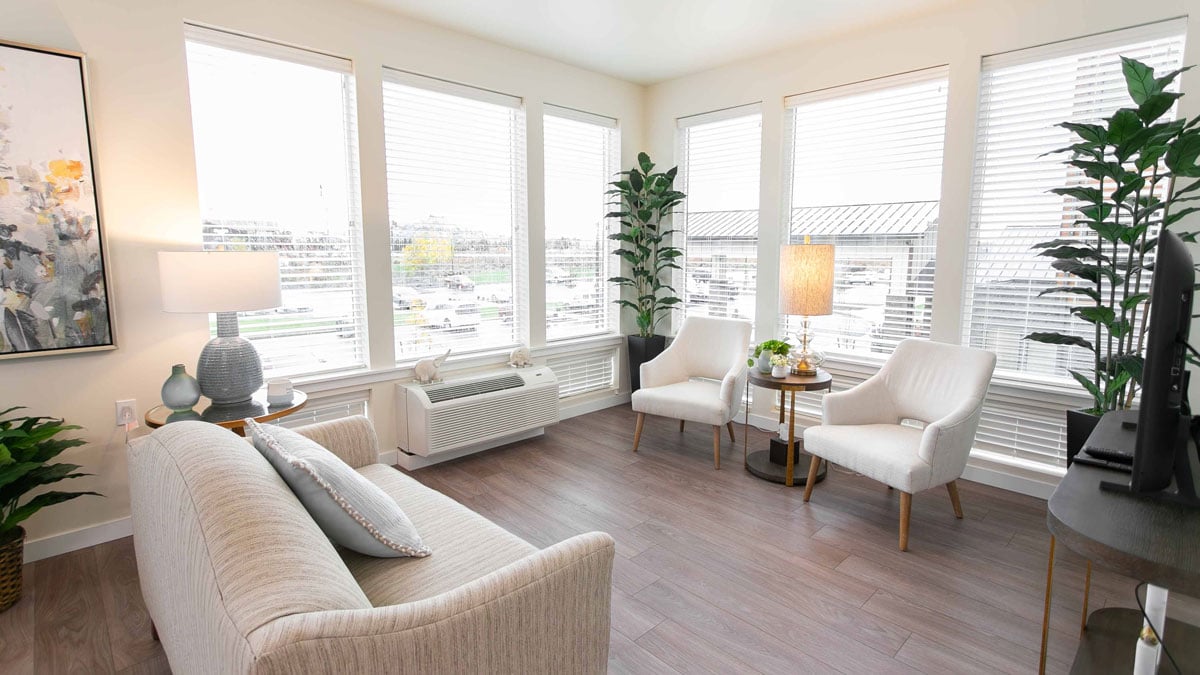 Riverwalk Estates Livingroom
