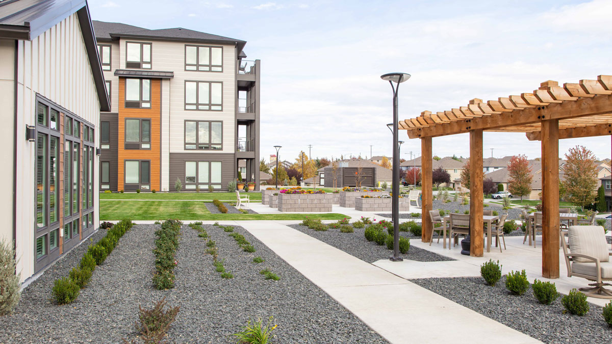 Riverwalk Estates patio
